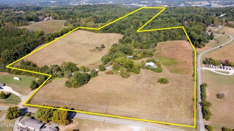 527 Douglas Dam RD Kodak TN 37764