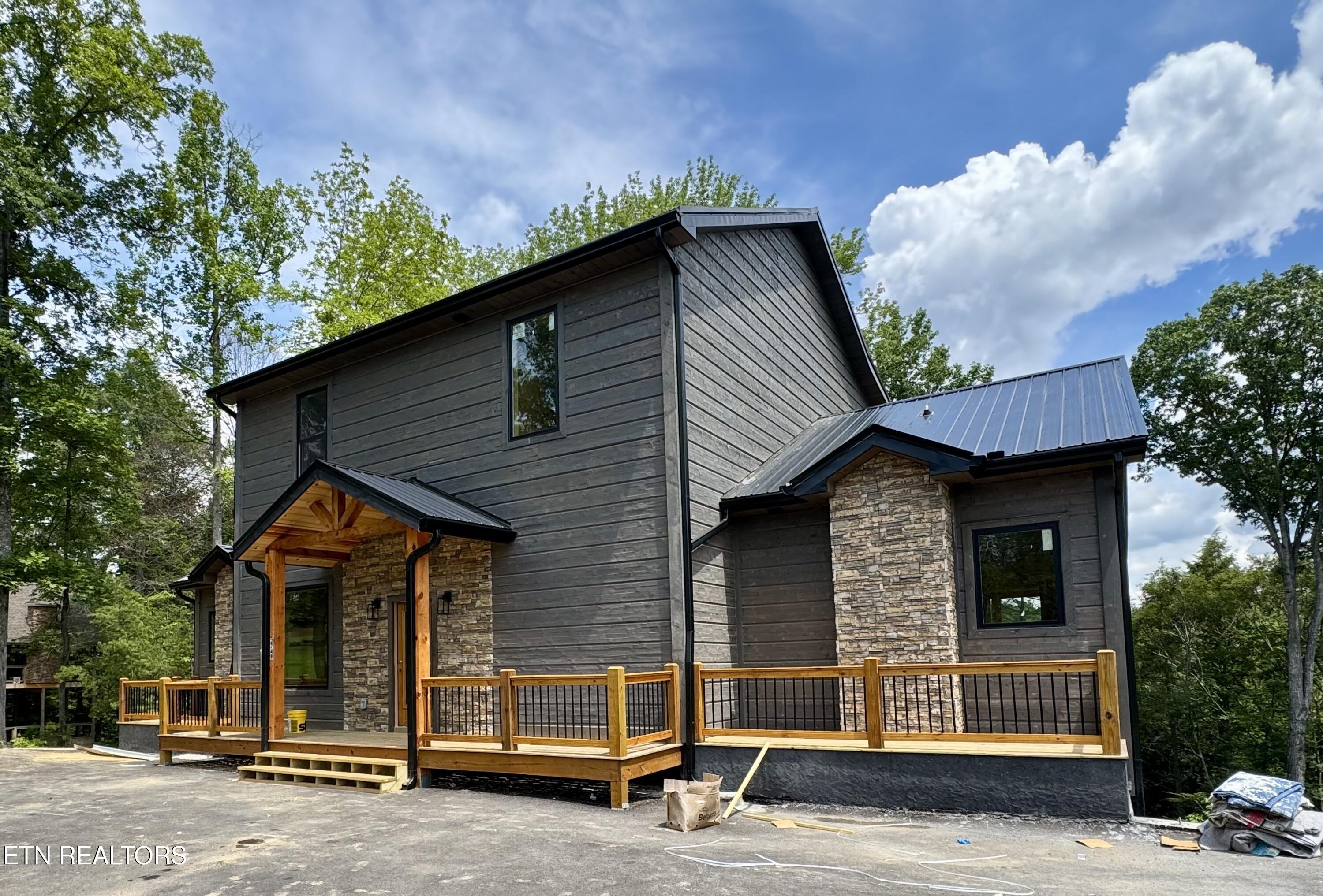 2749 Owls Cove Way