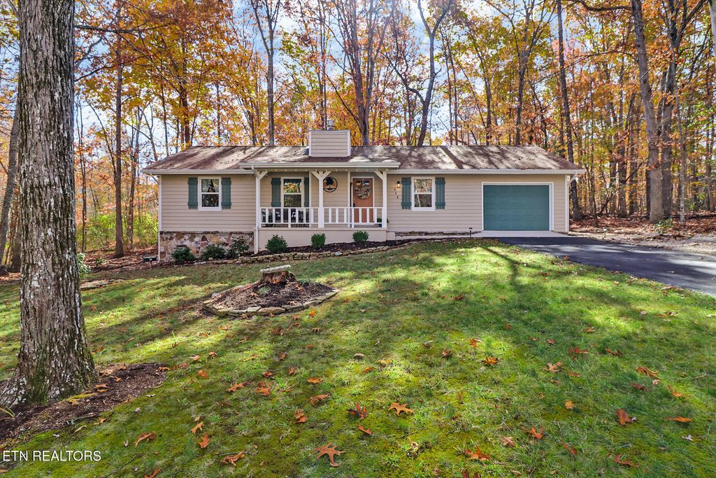 Photo of 113 Anglewood Drive, Fairfield Glade, TN 38558 (MLS # 1321146)