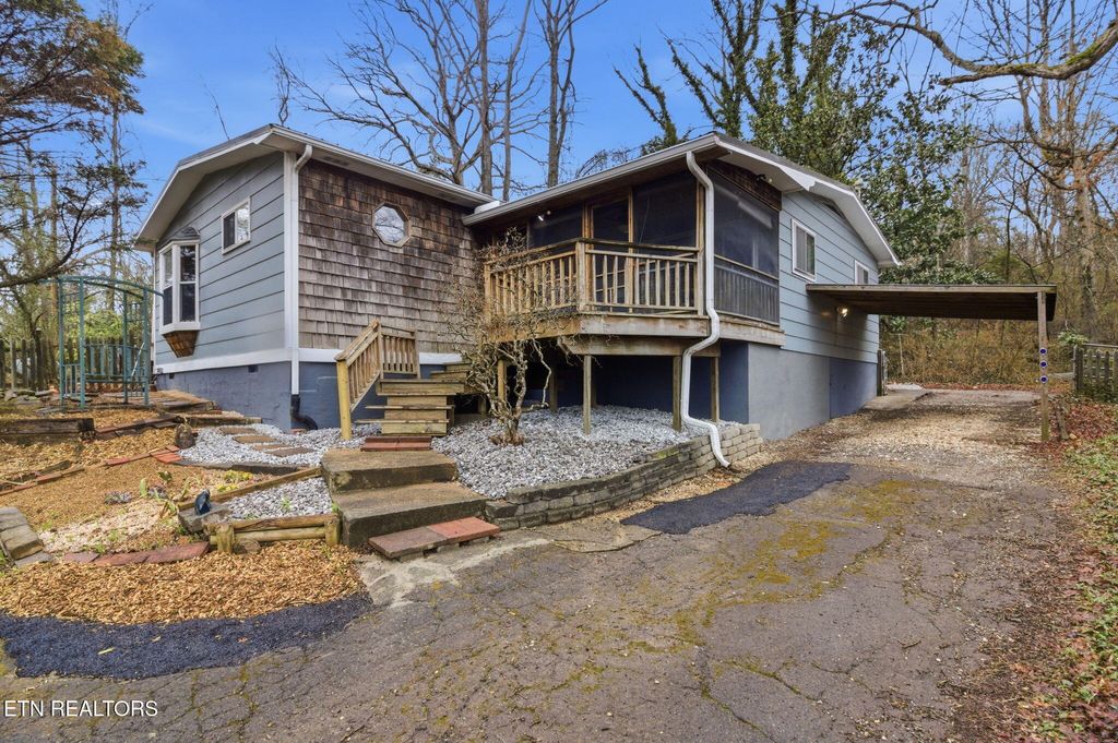 Photo of 353 E Wolf Valley Rd, Heiskell, TN 37754 (MLS # 1331943)