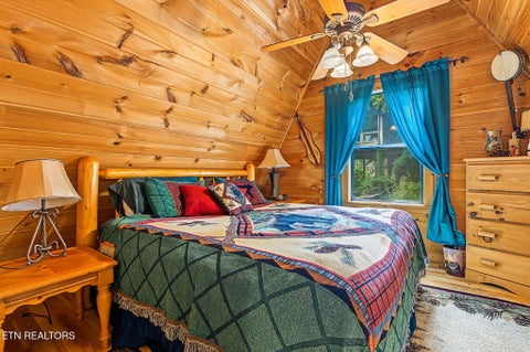 Tiny photo for 1404 S Baden Drive, Gatlinburg, TN 37738 (MLS # 1357797)