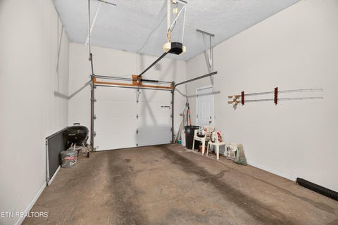 Tiny photo for 664 Keene Circle, Dandridge, TN 37725 (MLS # 1357356)