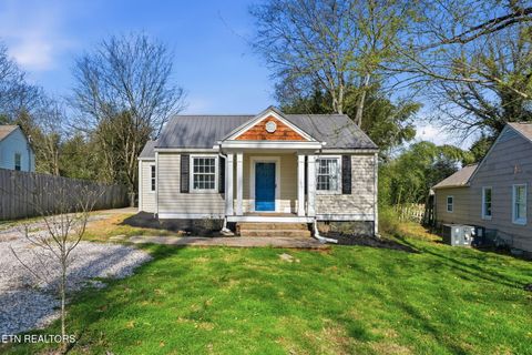Photo of 3915 Briargate Ave, Knoxville, TN 37919 (MLS # 1334707)