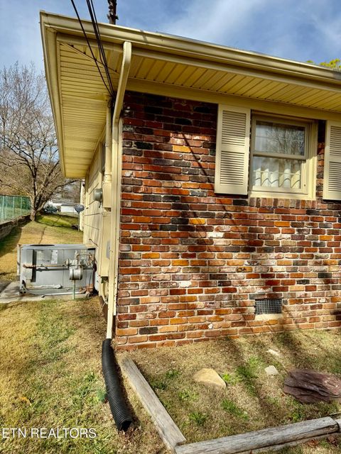 Tiny photo for 1715 Levy Drive, Powell, TN 37849 (MLS # 1322902)