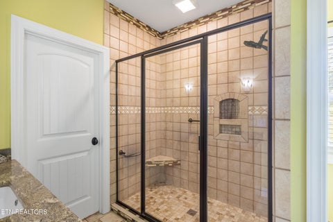 Tiny photo for 135 County Road 440, Athens, TN 37303 (MLS # 1356098)