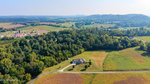 Tiny photo for 135 County Road 440, Athens, TN 37303 (MLS # 1356098)