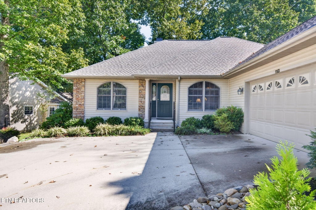 Photo of 113 Berkshire Loop, Crossville, TN 38558 (MLS # 1358825)