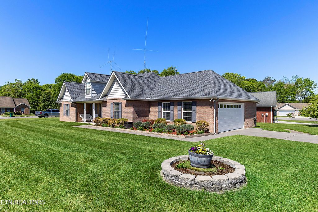 Photo of 7731 Gilmore Lane, Corryton, TN 37721 (MLS # 1337613)