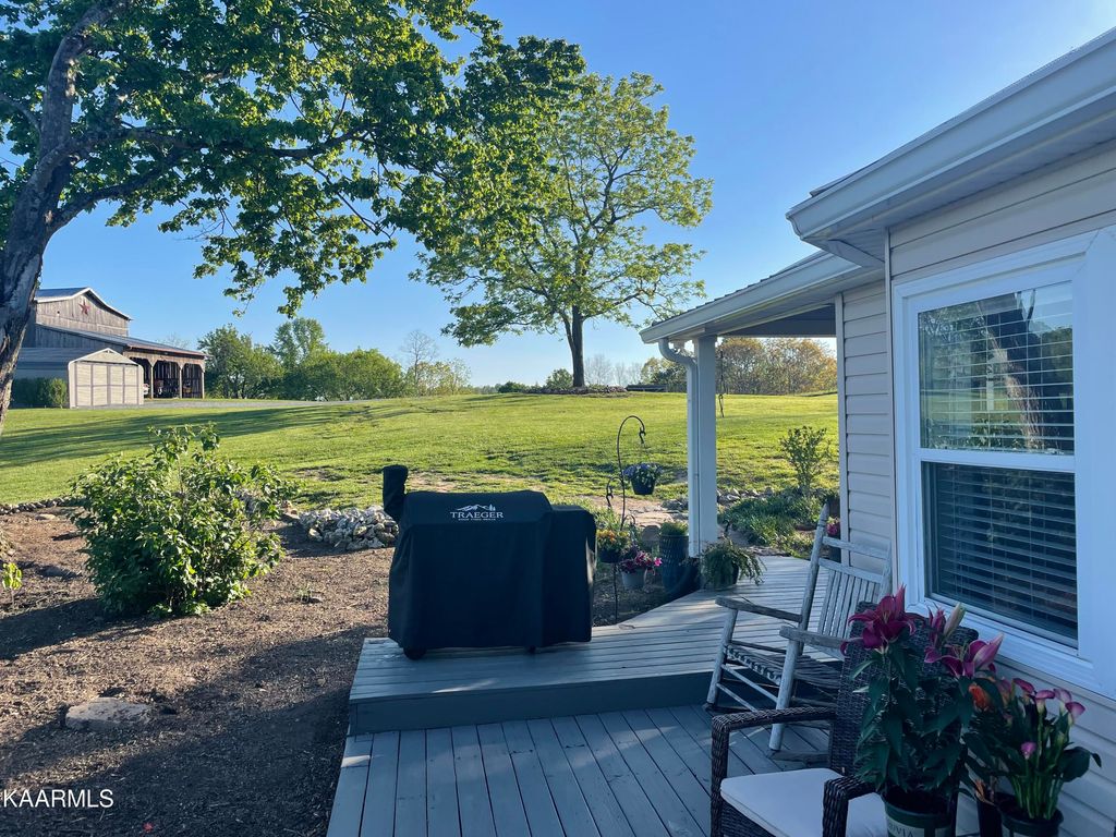 Photo of 1926 Raven Hill Rd, Tazewell, TN 37879 (MLS # 1219114)