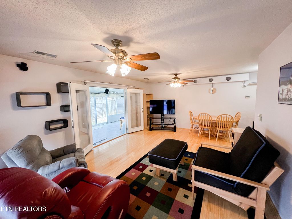 Photo of 1936 Jeffrey Lane, Alcoa, TN 37701 (MLS # 1251369)