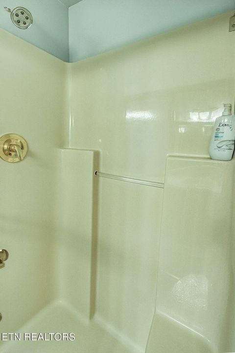 Tiny photo for 110 Little Deer Path Lane, LaFollette, TN 37766 (MLS # 1324573)