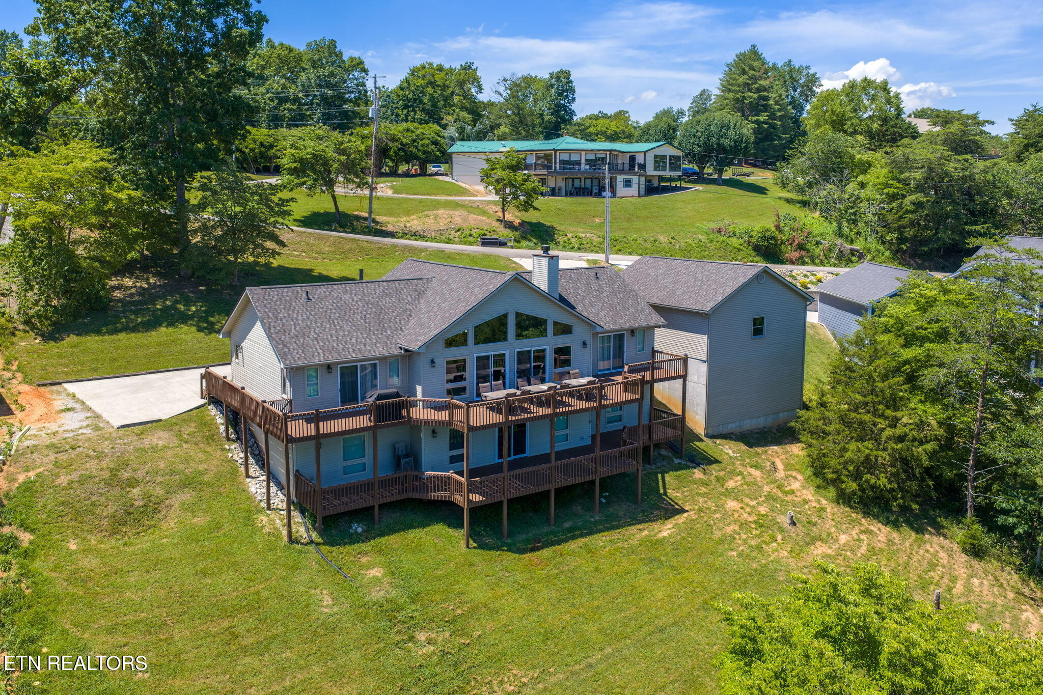 110 Little Deer Path Lane