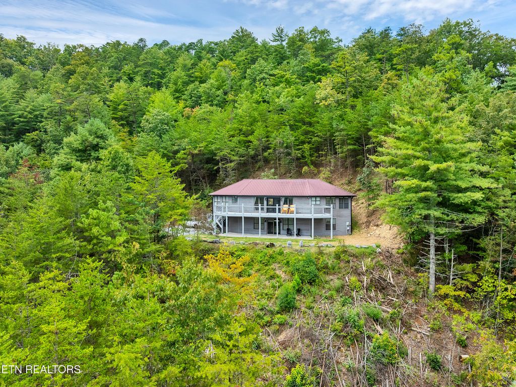 Photo of 544 Nathans Nook Rd, Townsend, TN 37882 (MLS # 1335727)