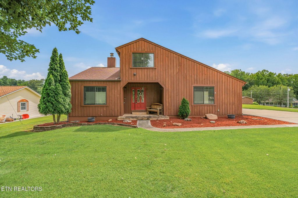 Photo of 123 Azalea Circle, Harriman, TN 37748 (MLS # 1345782)