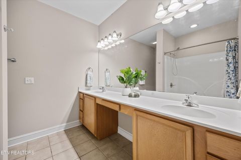 Tiny photo for 100 Forestberry St, Oak Ridge, TN 37830 (MLS # 1321039)