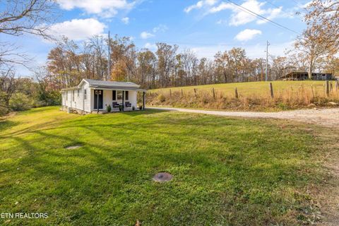 Photo of 2133 Franklin Lane, Knoxville, TN 37920 (MLS # 1319054)