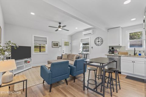 Tiny photo for 2133 Franklin Lane, Knoxville, TN 37920 (MLS # 1319054)