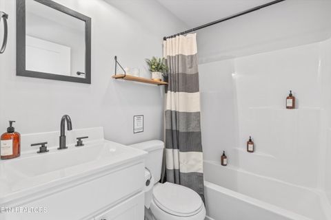 Tiny photo for 2133 Franklin Lane, Knoxville, TN 37920 (MLS # 1319054)