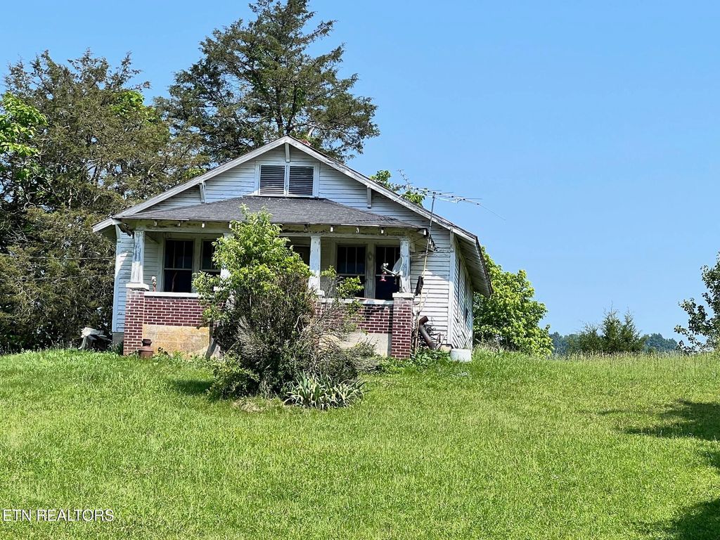 Photo of 2995 Hwy 131, Thorn Hill, TN 37881 (MLS # 1303465)