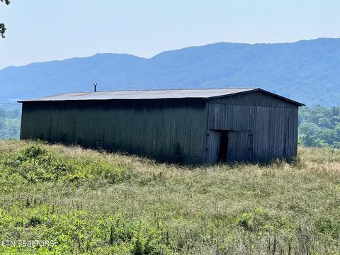 2995 Hwy 131 Thorn Hill TN 37881