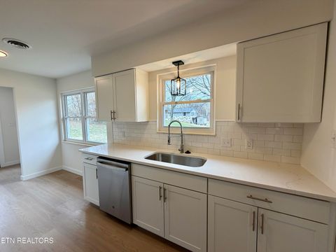 Tiny photo for 7810 Brickyard Rd, Powell, TN 37849 (MLS # 1330326)