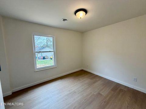 Tiny photo for 7810 Brickyard Rd, Powell, TN 37849 (MLS # 1330326)