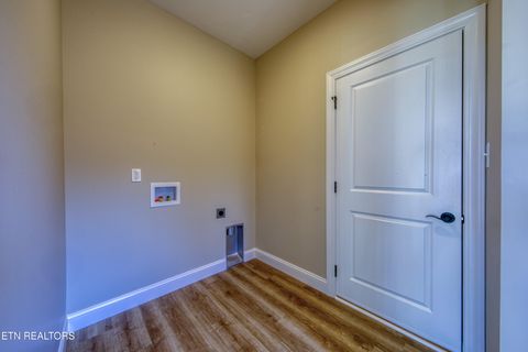 Tiny photo for 300 Bluff Trace Drive, Jacksboro, TN 37757 (MLS # 1326009)