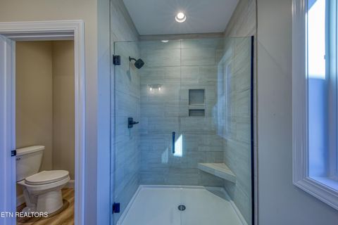 Tiny photo for 300 Bluff Trace Drive, Jacksboro, TN 37757 (MLS # 1326009)