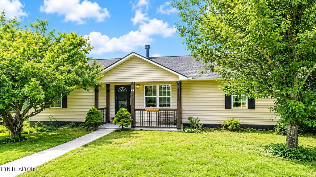 Photo of 1519 Diamond Head Way, Friendsville, TN 37737 (MLS # 1340553)