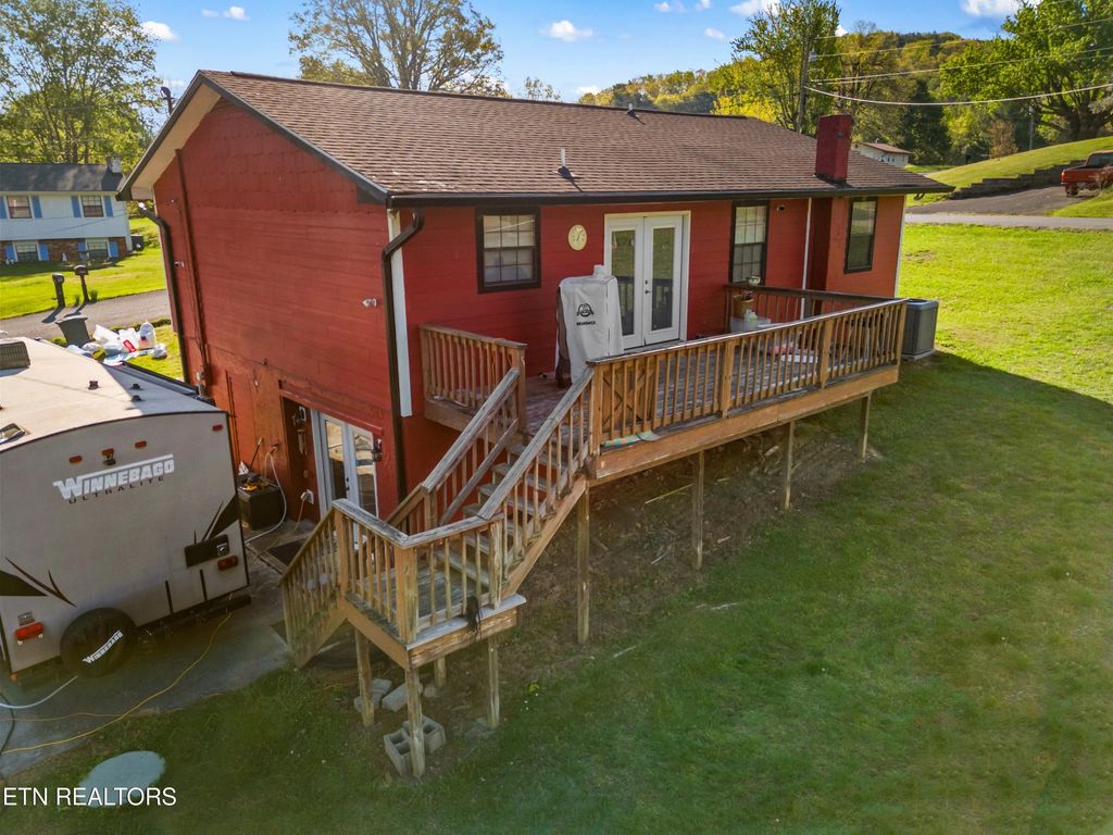 Photo of 1249 Sunrise Drive, Newport, TN 37821 (MLS # 1336606)