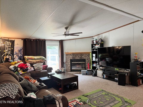 Tiny photo for 102 Loggers Lane, Clinton, TN 37716 (MLS # 1354813)
