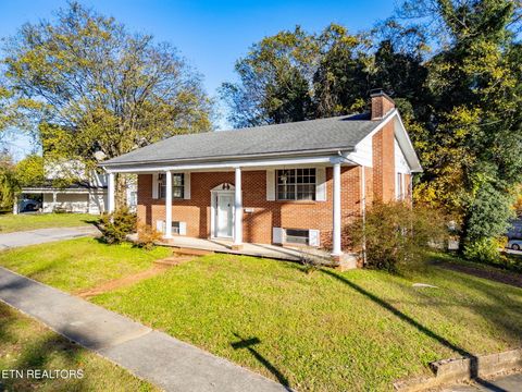 Tiny photo for 526 Margrave Drive, Harriman, TN 37748 (MLS # 1320771)