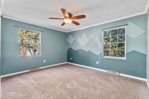 Tiny photo for 526 Margrave Drive, Harriman, TN 37748 (MLS # 1320771)