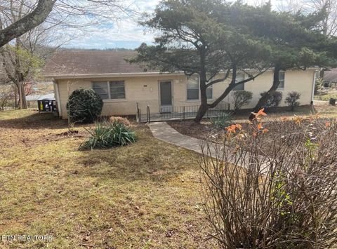 Photo of 131 S Purdue Ave, Oak Ridge, TN 37830 (MLS # 1325106)