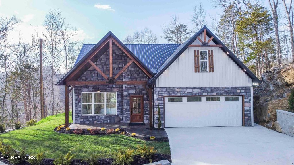 Photo of 9502 Old Loyston Rd, Knoxville, TN 37938 (MLS # 1329540)