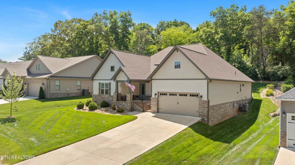 Photo of 306 Okema Way, Loudon, TN 37774 (MLS # 1341063)
