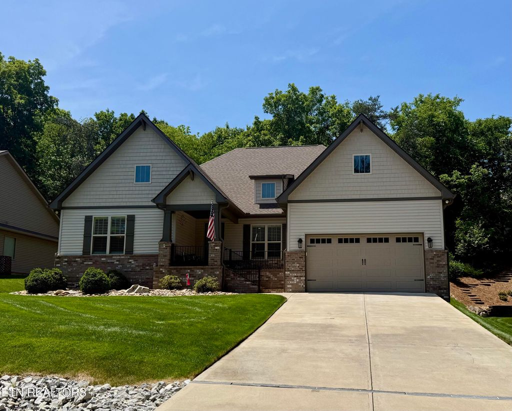Photo of 306 Okema Way, Loudon, TN 37774 (MLS # 1341063)