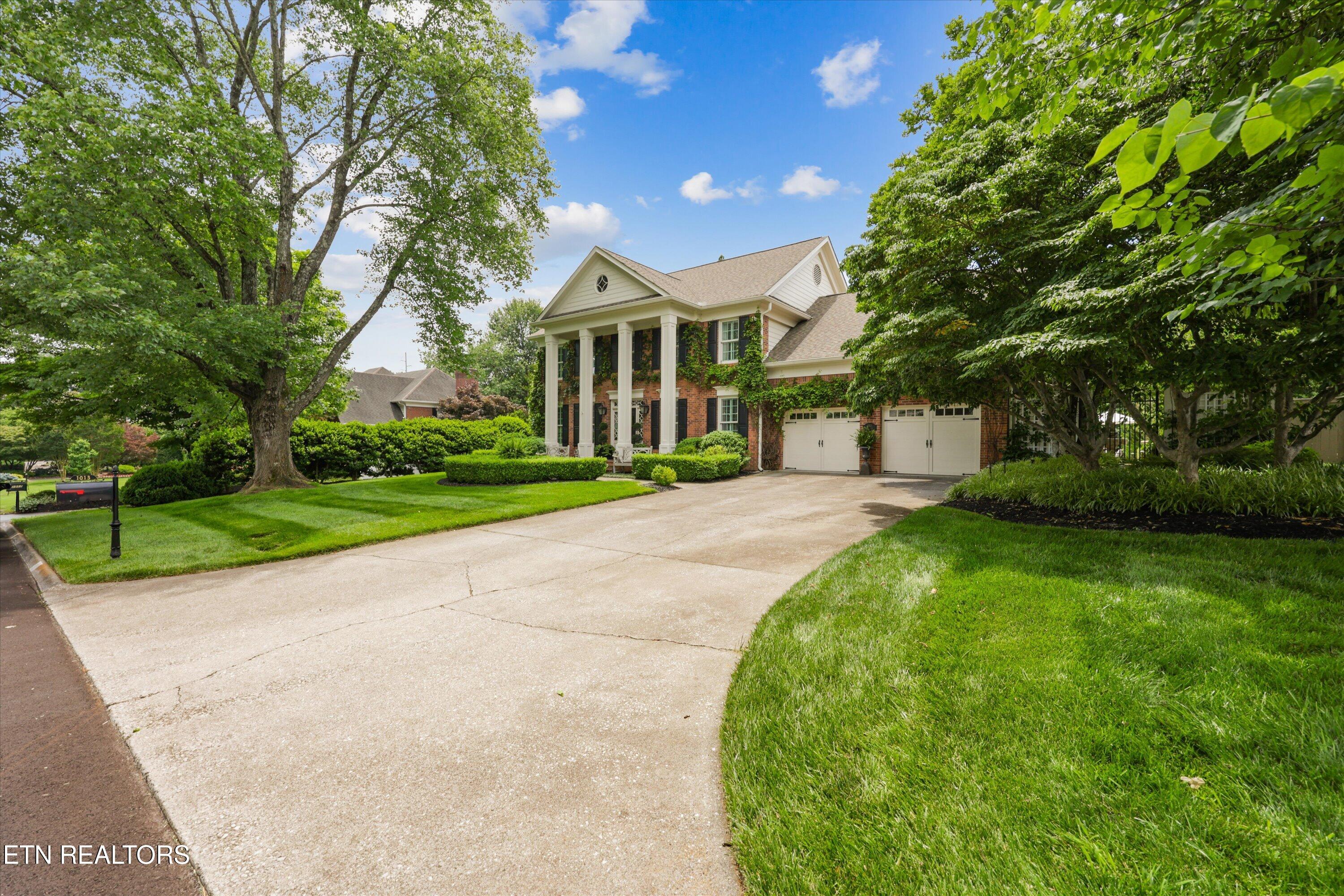 1013 Hayslope Drive