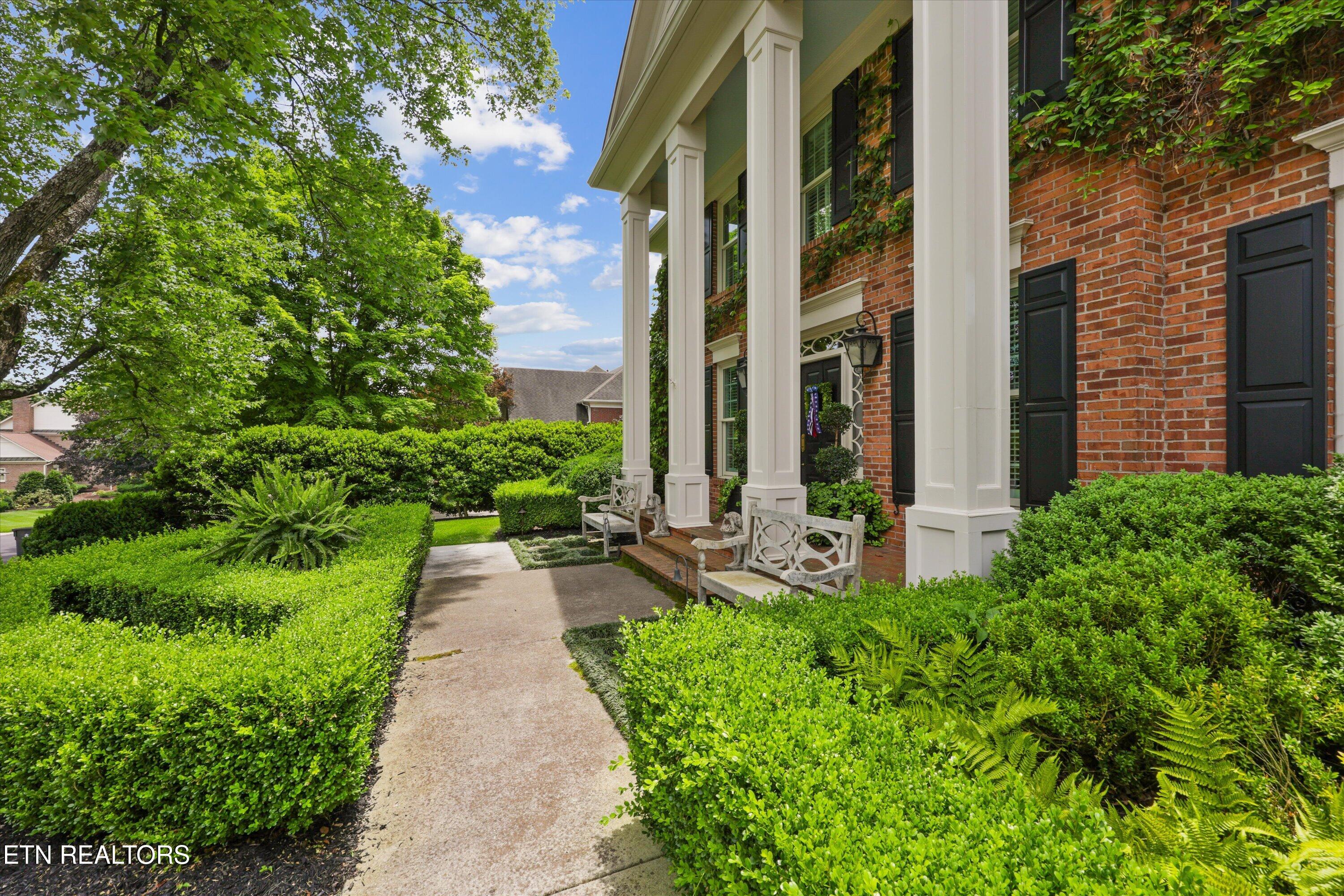 1013 Hayslope Drive