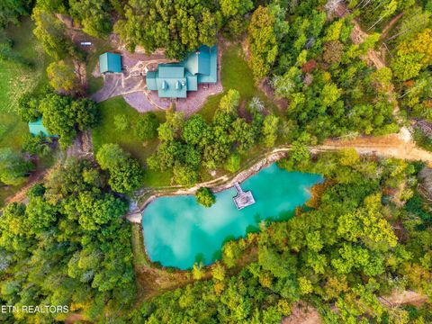 257 Jones Lane Mooresburg TN 37811