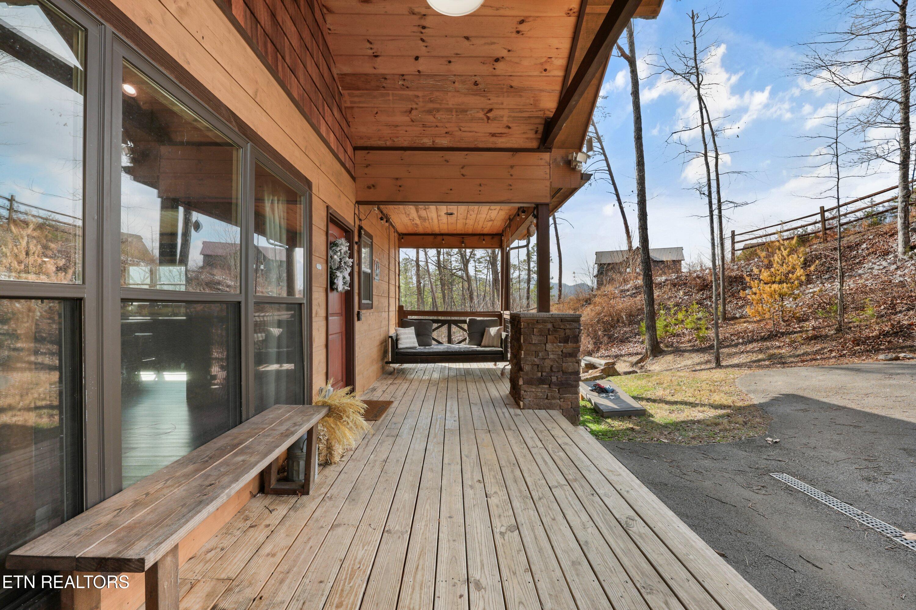 2529 Mountain Holly Way