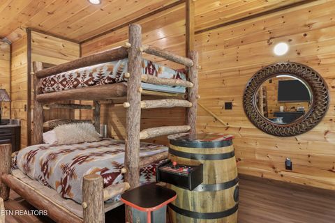 Tiny photo for 2529 Mountain Holly Way, Sevierville, TN 37862 (MLS # 1326130)