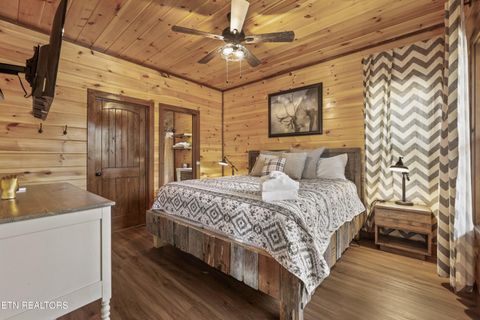 Tiny photo for 2529 Mountain Holly Way, Sevierville, TN 37862 (MLS # 1326130)