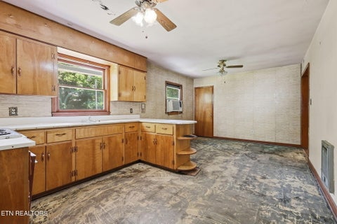 Tiny photo for 4930 Lonas Drive, Knoxville, TN 37909 (MLS # 1343315)
