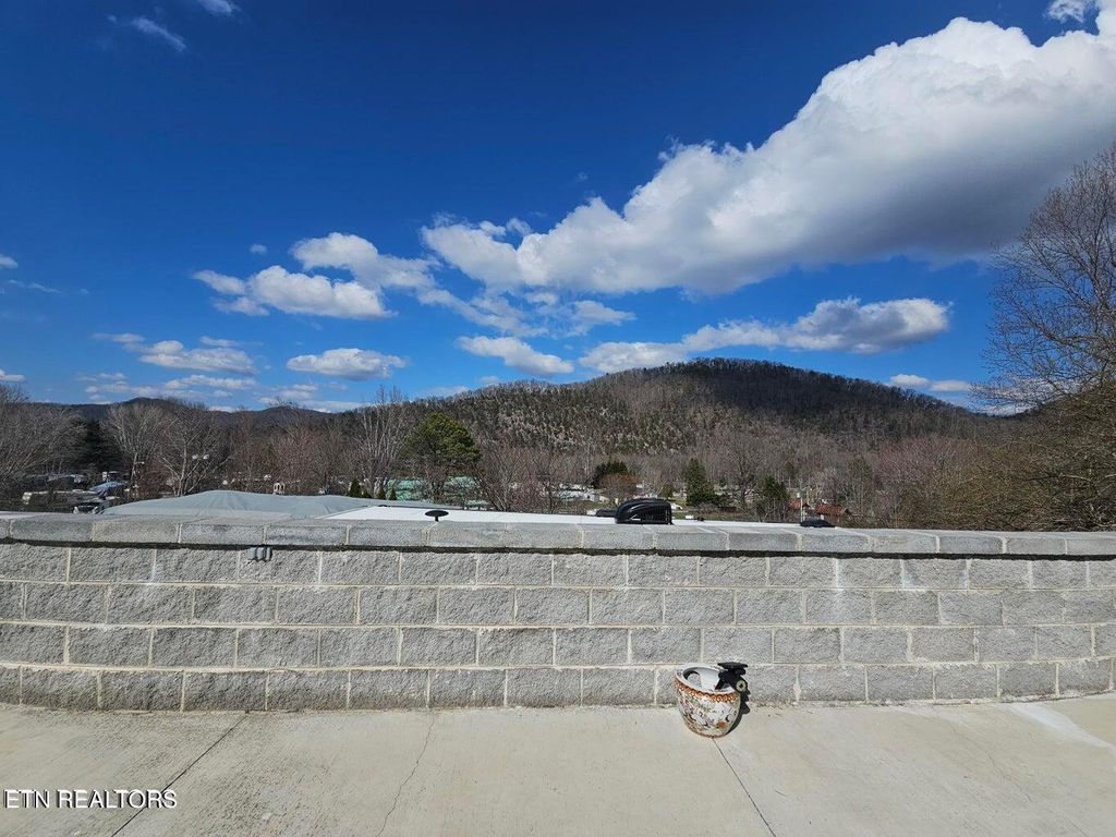 Photo of 54 Highway 73, Townsend, TN 37882 (MLS # 1266052)
