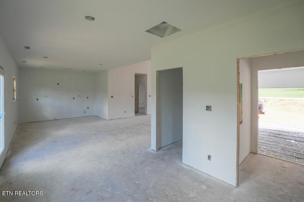 Photo of 5211 N Wildwood Rd, Maryville, TN 37804 (MLS # 1322763)