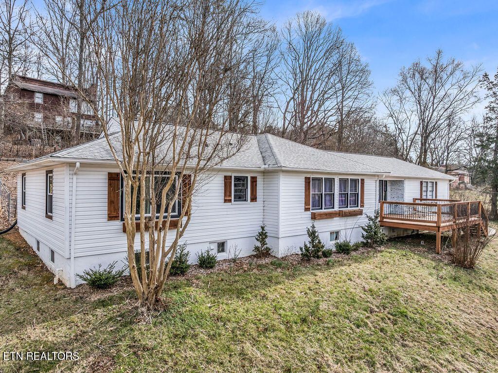 Photo of 8016 Andersonville Pike, Knoxville, TN 37938 (MLS # 1330802)
