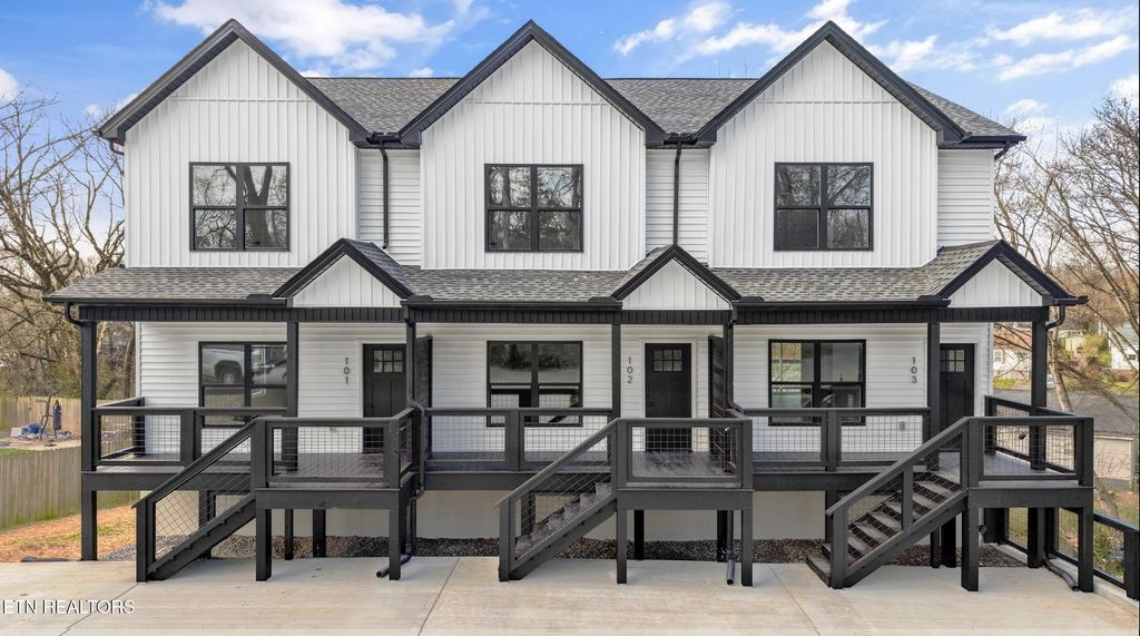 Photo of 2117 Citrus St #101, Knoxville, TN 37917 (MLS # 1332899)