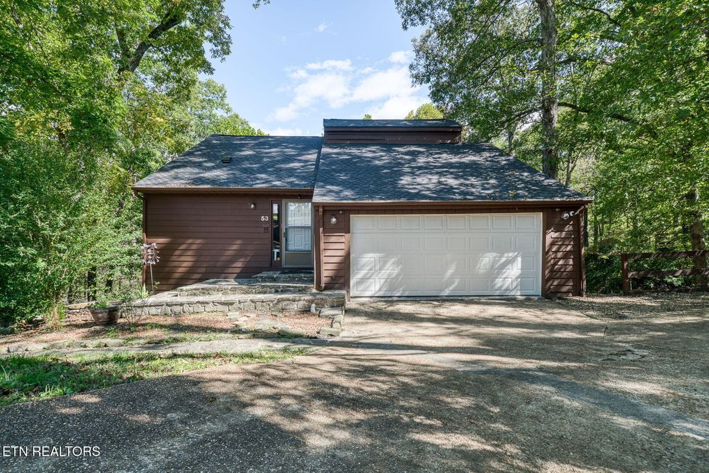 Photo of 53 River Lane, Crossville, TN 38555 (MLS # 1316780)