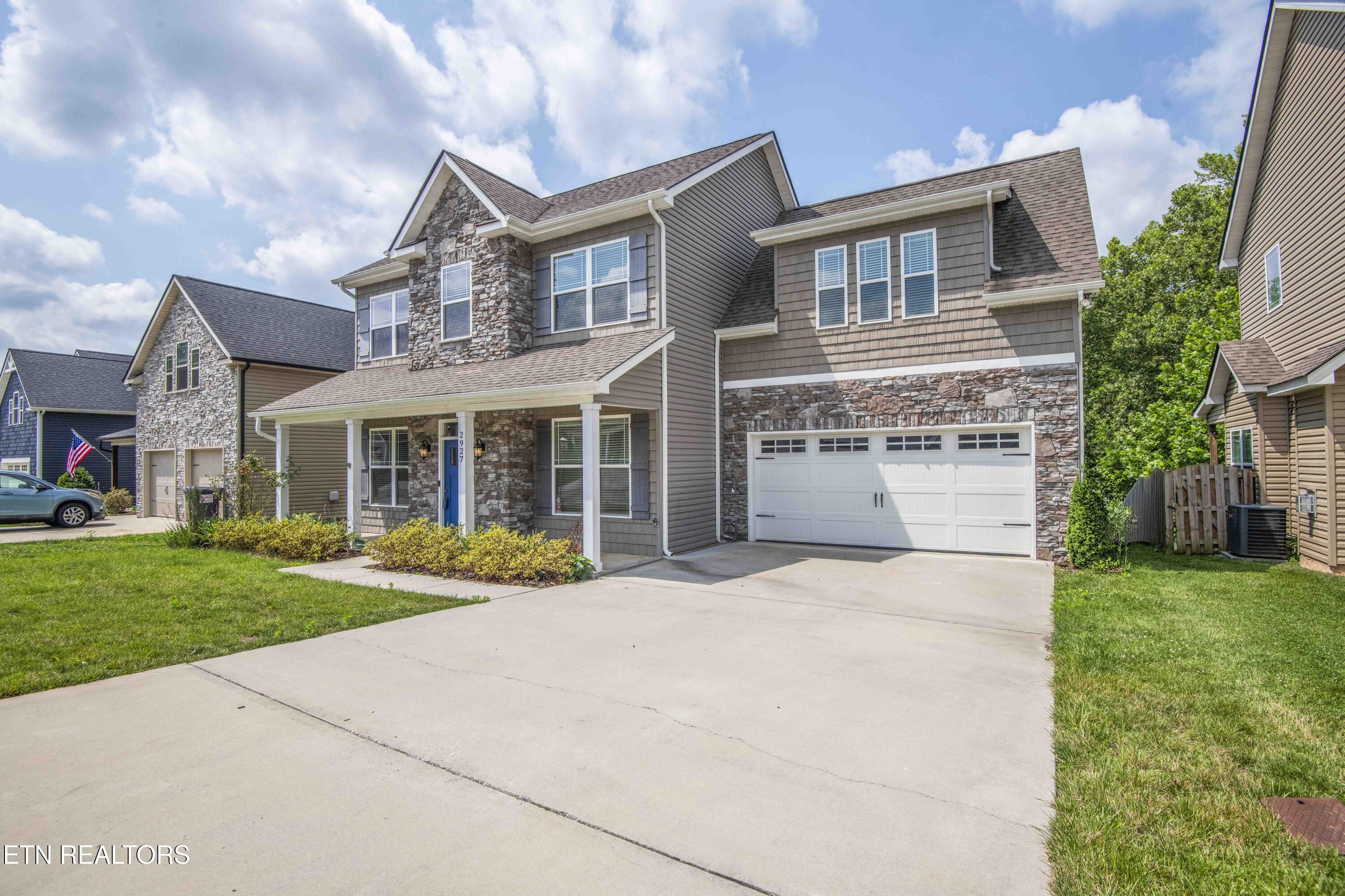 2927 Cardiff Castle Lane